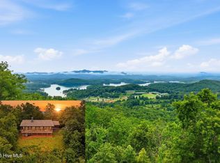 552 Our Dr, Hayesville, NC 28904