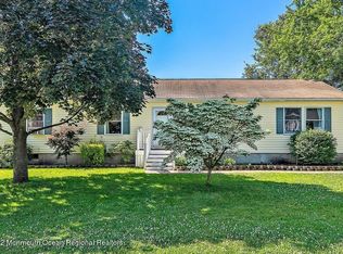 1532 10th Ave, Toms River, NJ