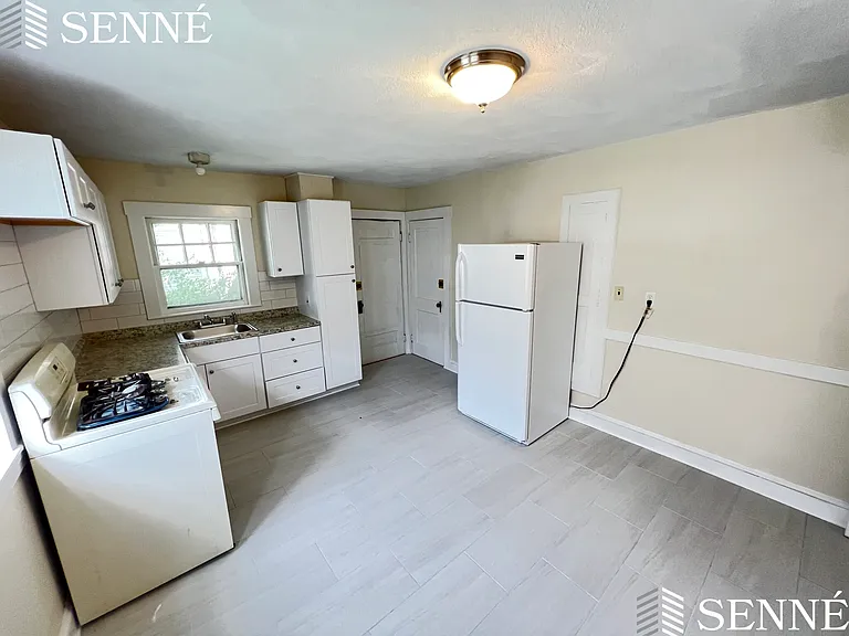 85 Wendell St #1 — Photo 4