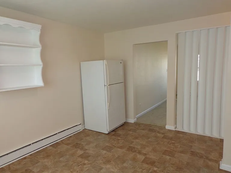 4626 Coronet Ave — Photo 6