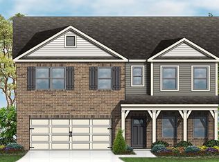 1011 Flyway View Ln, Alabaster, AL 35007