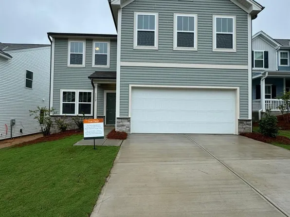 1172 Overland Dr, Dallas, NC 28034