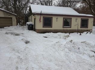 825 Spruce St, Winneconne, WI 54986