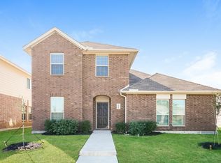 1850 Cross Oaks Dr, Lancaster, TX 75146