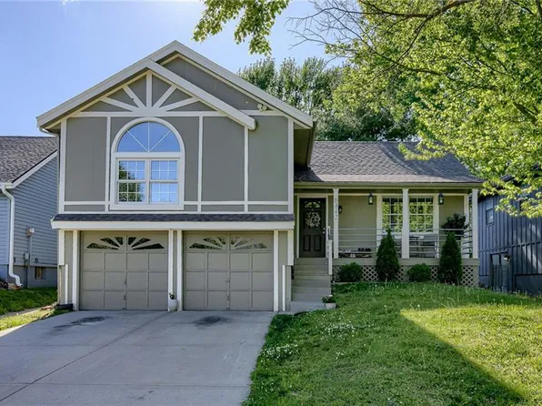 6442 N Holly St, Kansas City, MO 64118