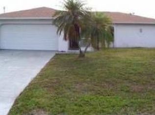 1420 SE 10th Ter, Cape Coral, FL 33990