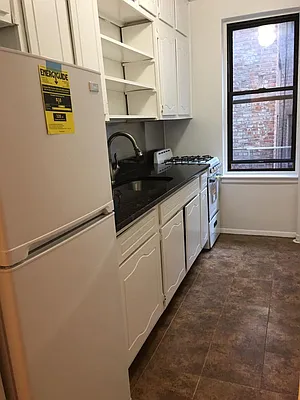 Rented by Manhattan Flats | media 12