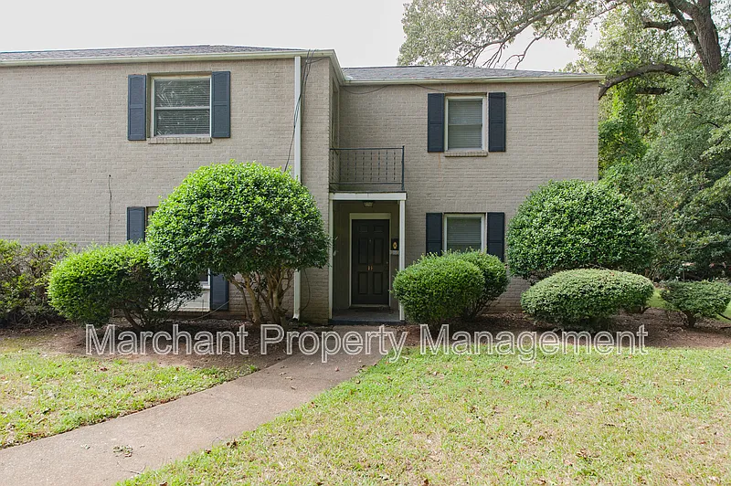 University Ridge — Photo 1
