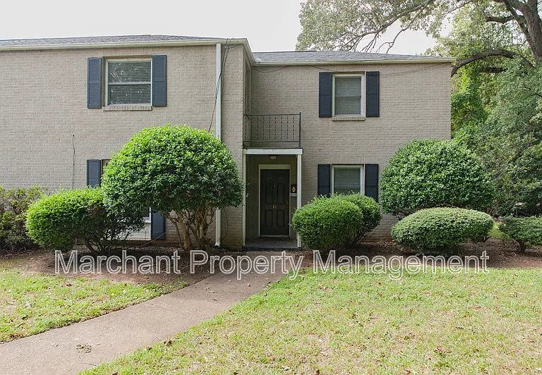 605 University Rdg #1E — Photo 1