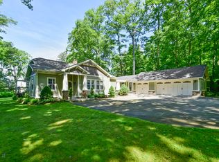 3147 Scenic Dr, Muskegon, MI 49445