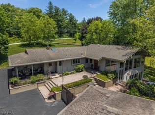 219 W Valley Brook Rd, Washington Twp., NJ 07830