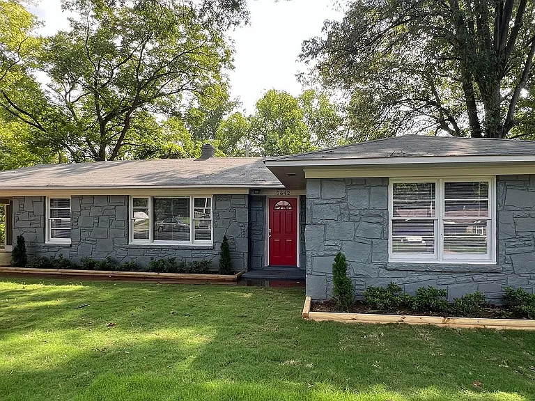 3642 Hallbrook St — Photo 1