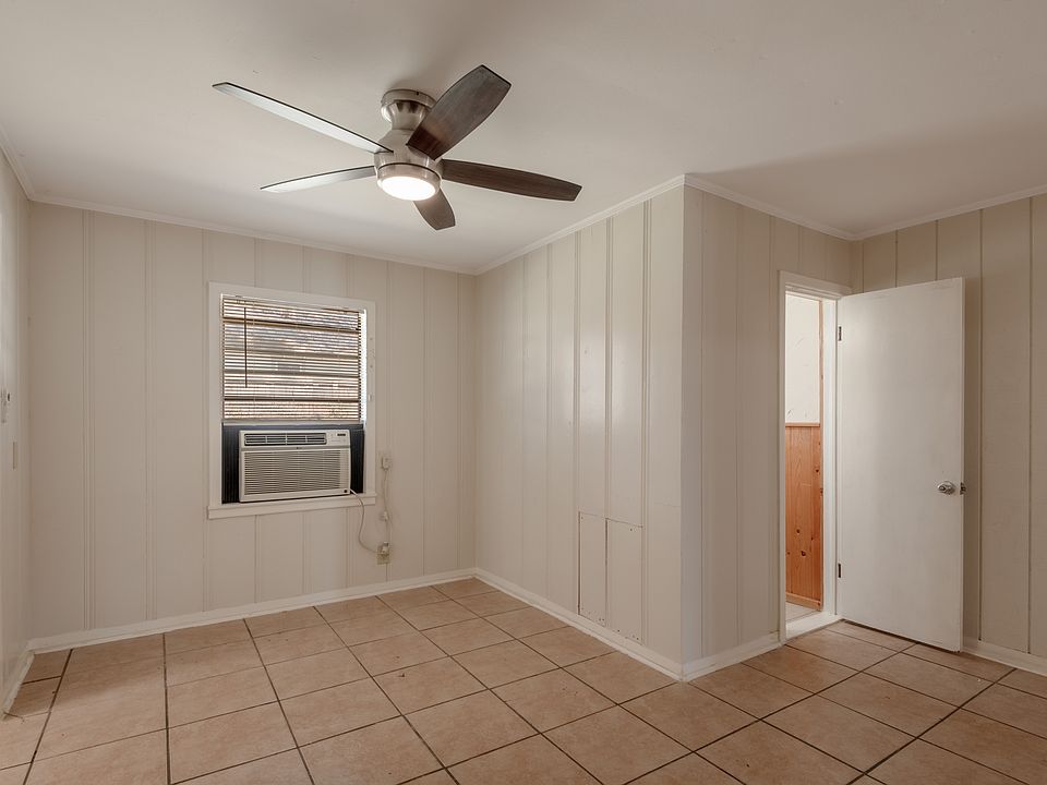 1st image of 1412 22nd St #A