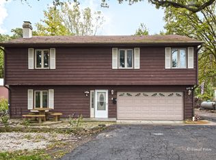 44W099 Plank Rd, Hampshire, IL 60140