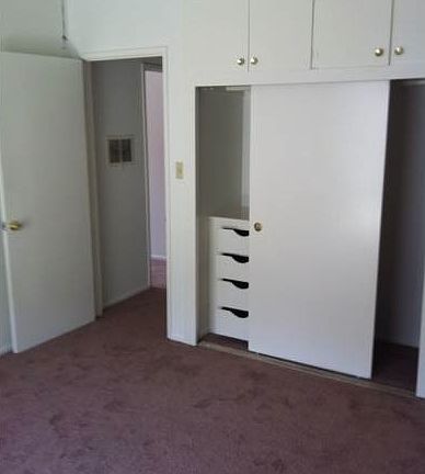 5th image of 738 Sidonia Ave