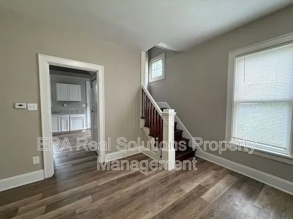 121 N Oakley Ave, Columbus, OH 43204