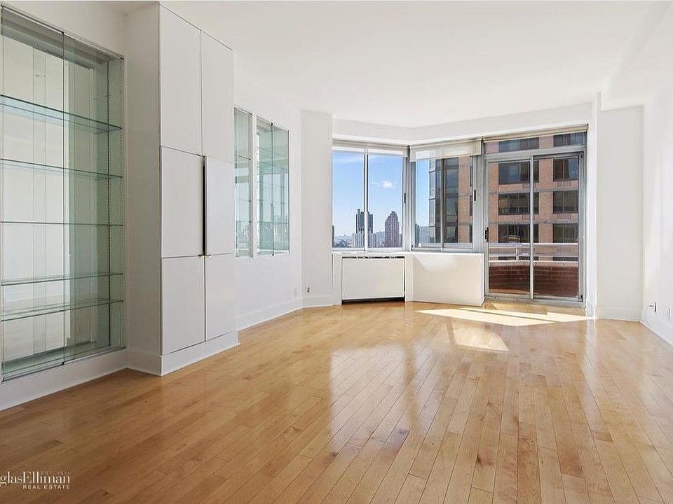 1st image of 401 E 84th St #Phb