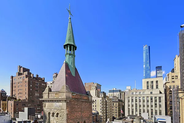 Rented by Compass | media 6