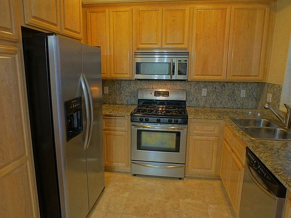 3rd image of 3501 Tilden Ave Suite 4