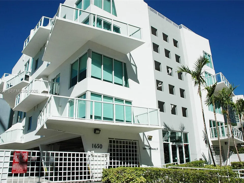 1650 Brickell Ave #110