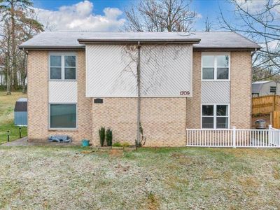 1709 Ellis Ct, Salem, VA, 24153