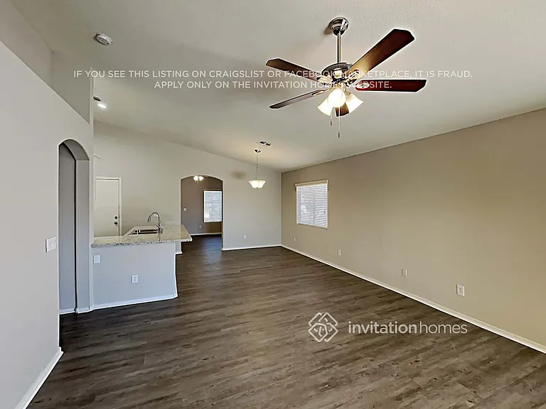 847 S Esmeralda — Photo 7
