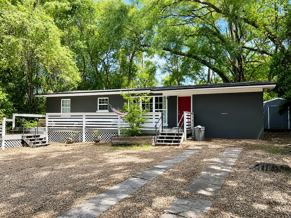 1906 Dahlia Dr #1