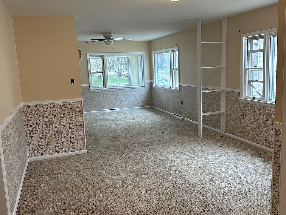 2nd image of 815 Pratt St
