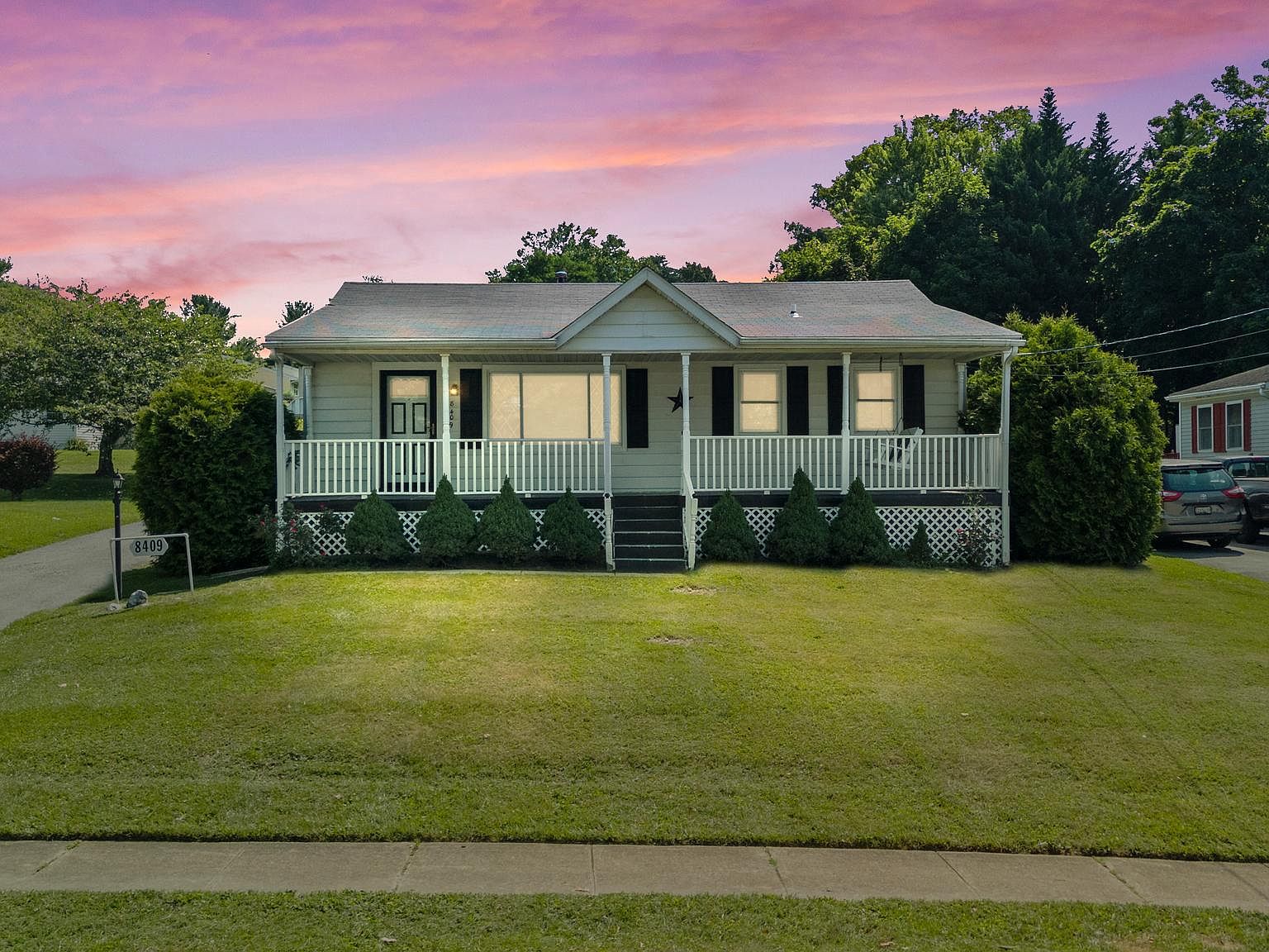 8409 Woodward St, Savage, MD 20763 | Zillow