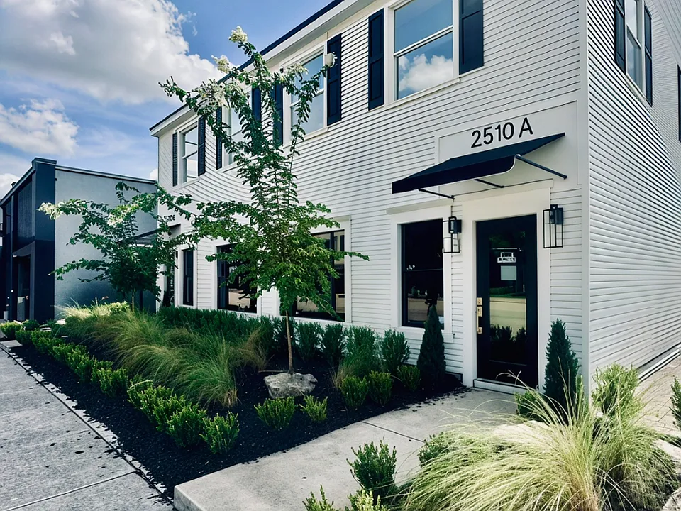 Streetfront Entry
