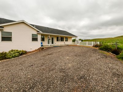 594 Big Goose Rd, Sheridan, WY, 82801
