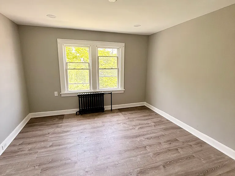 175 Clinton Ave #2 — Photo 4