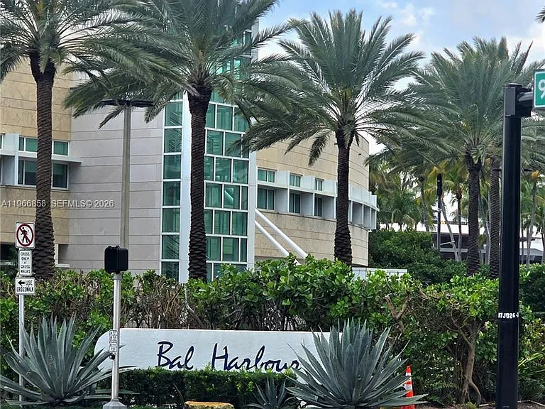 10175 Collins Ave #208 — Photo 13