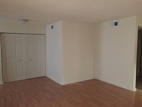 4th image of 813 California St APT 2