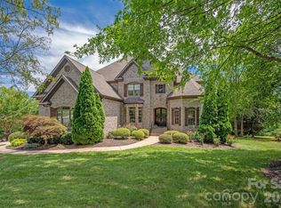 1401 Lookout Cir, Waxhaw, NC 28173