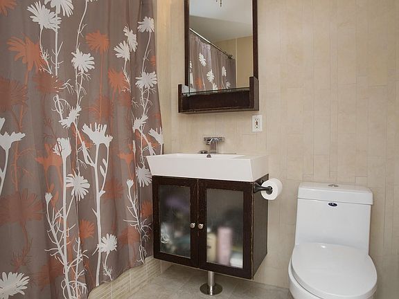 3rd image of 343 4th Ave APT 6E
