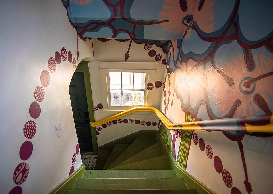 entry stairwell