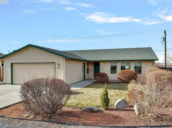 365 Adams Ave, Metolius, OR 97741