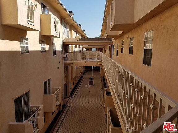 3rd image of 321 W Queen St APT 24