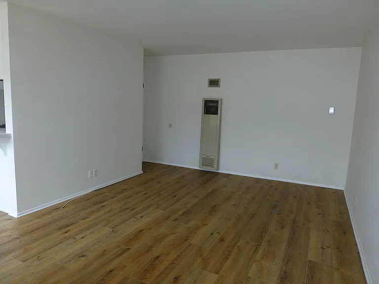 12755 Matteson Ave #7 — Photo 7