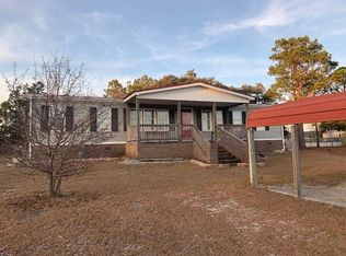 648 Sand Ridge Rd, Hubert, NC 28539