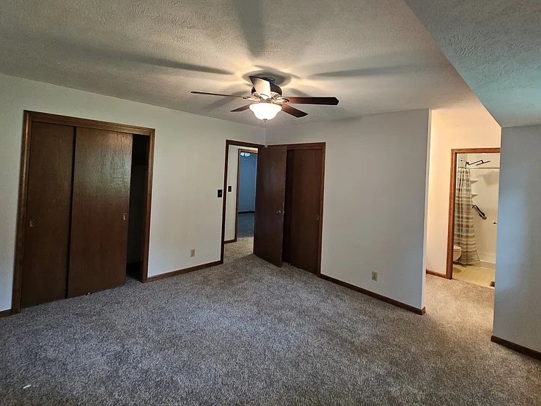 5208 Ascot Cir — Photo 14