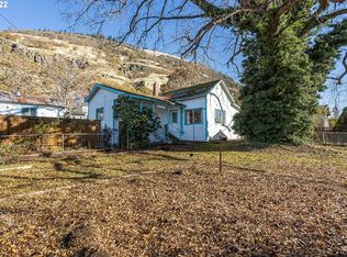 304 E Humboldt St, Bingen, WA