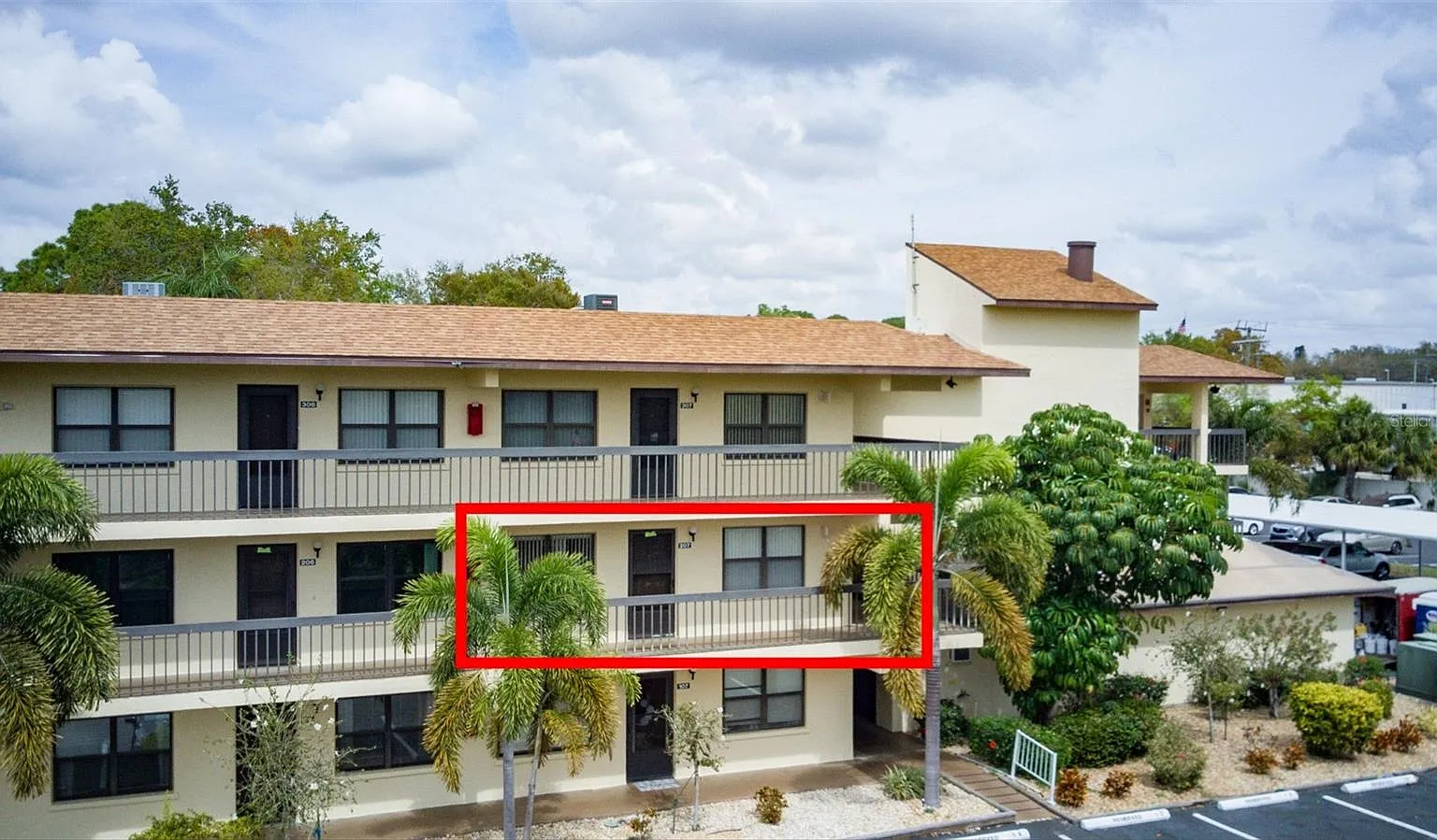 2 bed, 2.0 bath, 1050 sqft, $1,400 — Photo 1