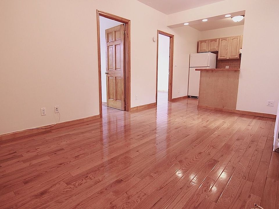 1st image of 198 2nd Ave #50A