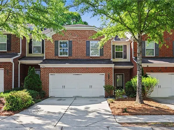 6286 Spring Knoll Ct, Tucker, GA 30084