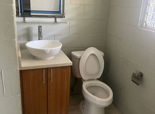 1611 Kahai St #3, Honolulu, HI 96819