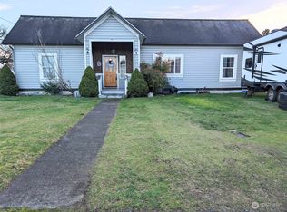 1301 W Young St, Elma, WA