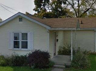 106 S Merrill St, Fortville, IN