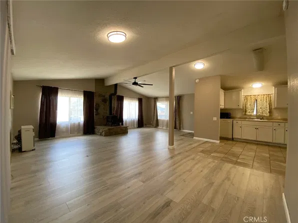 8875 Quarterhorse Ln, Lower Lake, CA 95457
